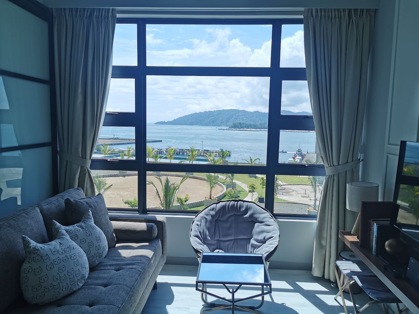 JQ公寓两室一卫海景房 1